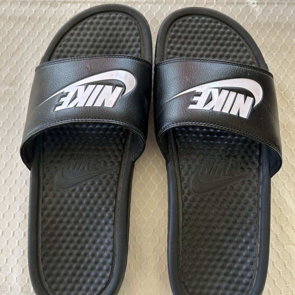 Nike Mens Benassi JDI Black Slides Sandals 343880-090 Men’s 9
